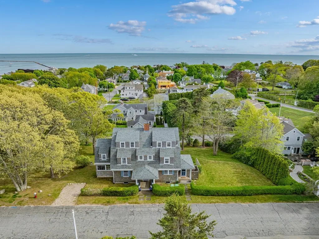 35 Grayton Ave, Hyannis Port, MA 02647 - #1