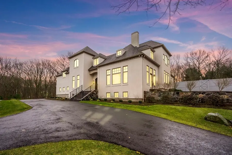 7 Schoolmaster Ln, Dedham, MA 02026 - #2