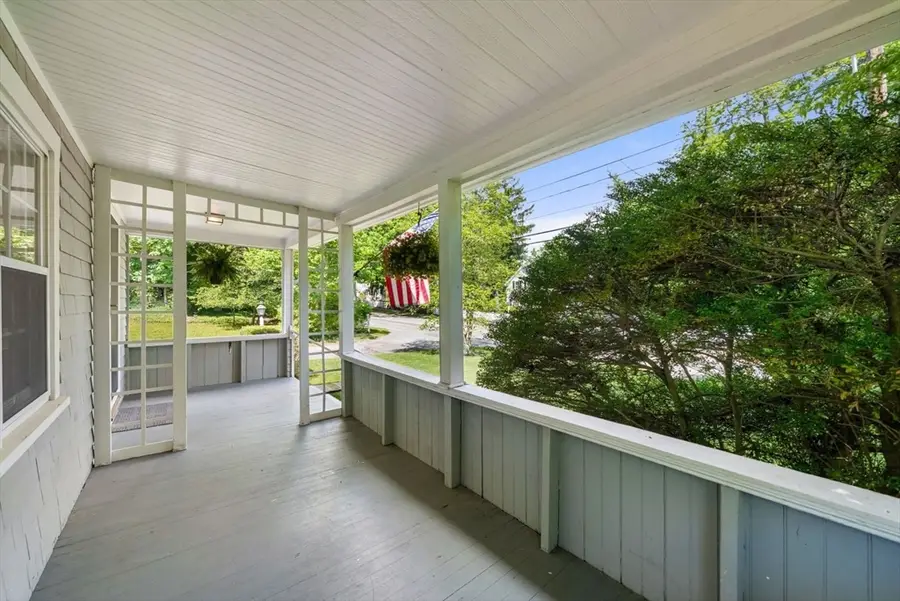 678 Boston Post Road, Weston, MA 02493 - #3