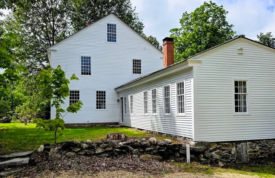 130 West Rd, Petersham, MA 01366 - #3