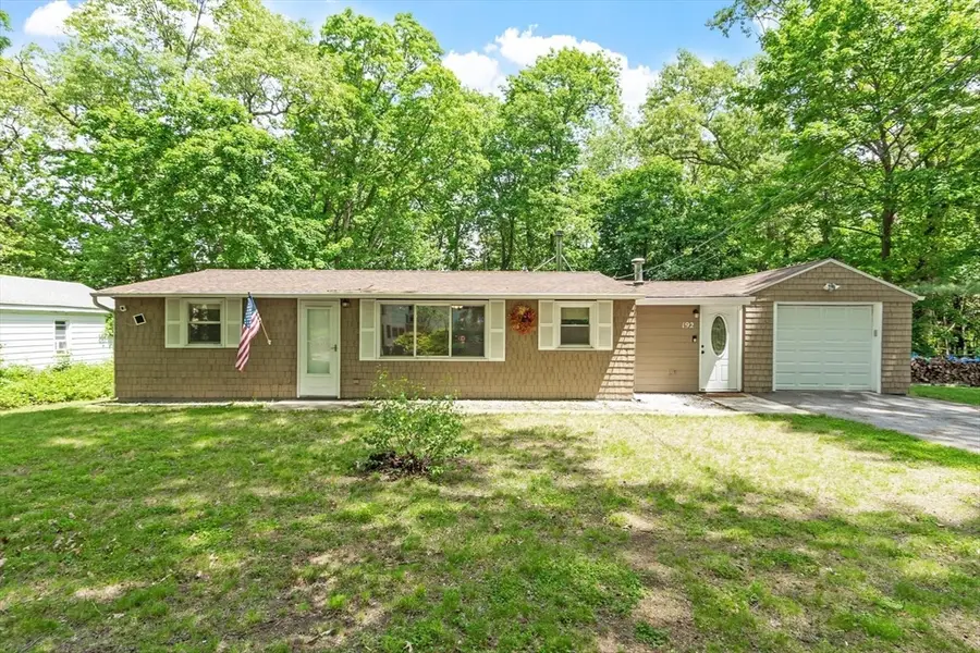 192 Reservoir St, Holden, MA 01520 - #2