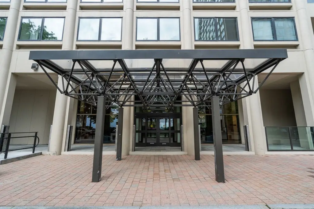 85 East India Row #6B, Boston, MA 02110 - #1