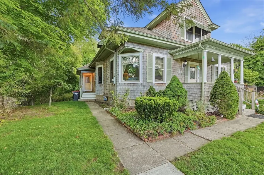 602 Old County Rd, Westport, MA 02790 - #2