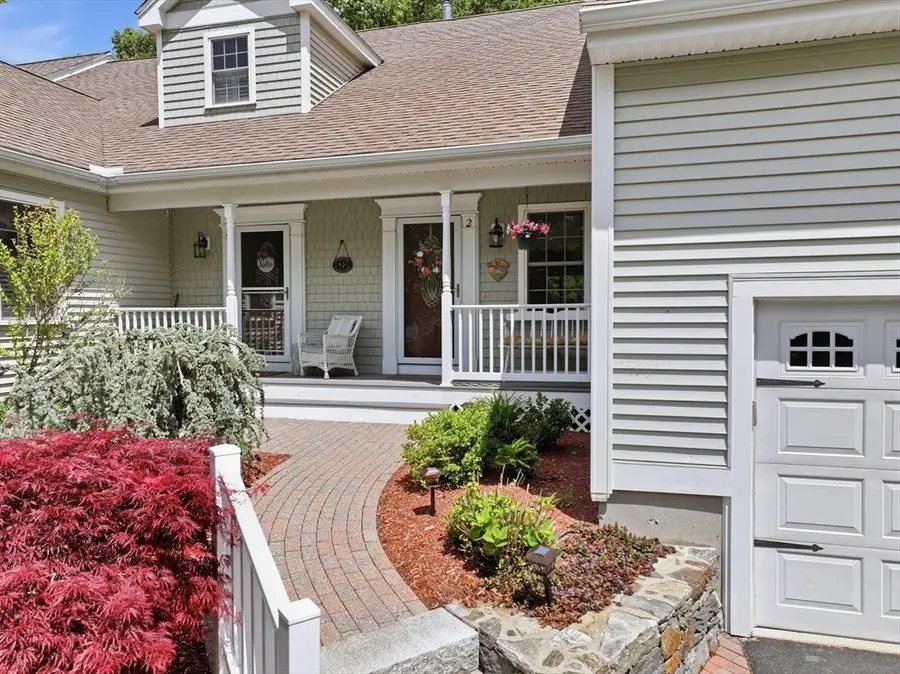 2 Ashton Ln #2, Millbury, MA 01527 - #3