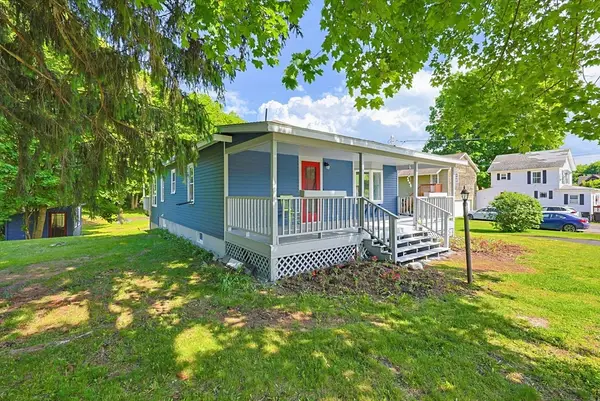 386 North Plain Rd, Great Barrington, MA 01201