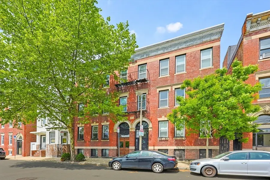 38 Frankfort Street, Boston, MA 02128 - #3