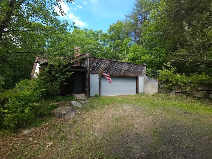 119 Buffam Rd, Pelham, MA 01002 - #3