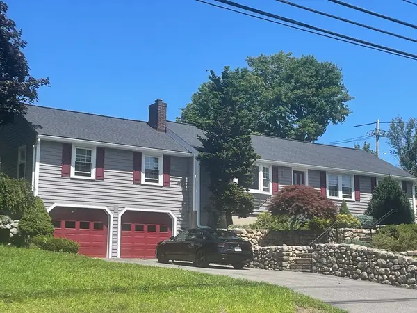 129 Hobart St, Danvers, MA 01923