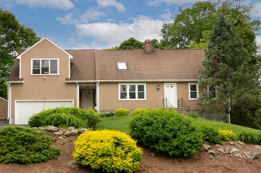 12 Ridge Rd, Shrewsbury, MA 01545 - #1