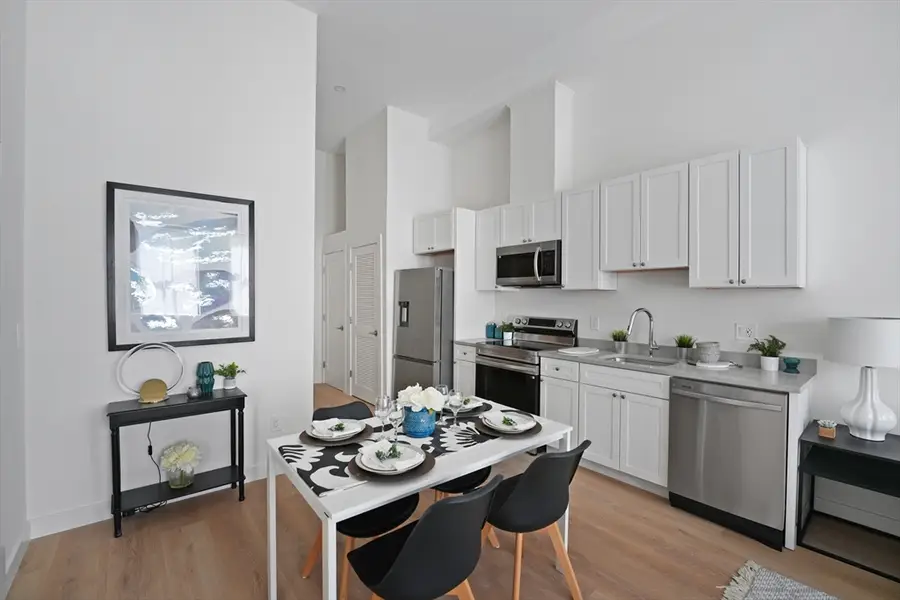 403 Division Street #4, Fall River, MA 02721 - #3