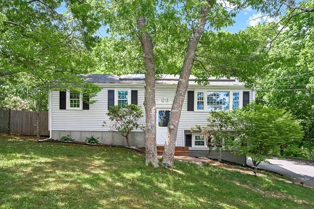 18 Adams St, Plymouth, MA 02360 - #1