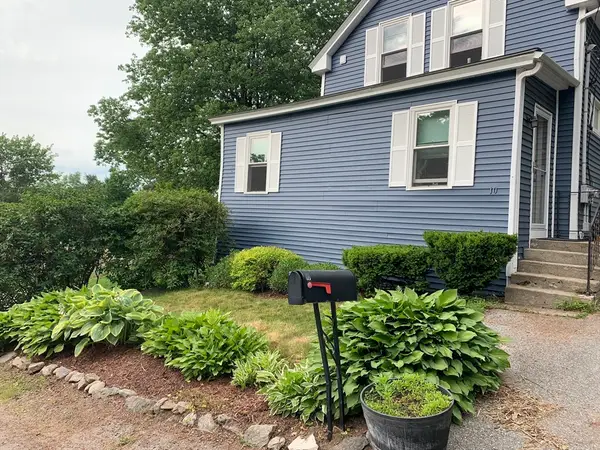 16 Svenson Ave, Worcester, MA 01607