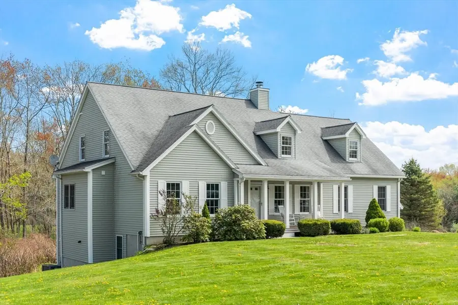 2 Laury Ln, Littleton, MA 01460 - #2