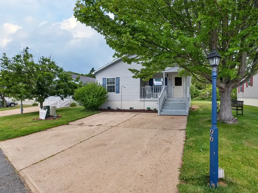 96 Songbird Ln, Tiverton, RI 02878 - #2