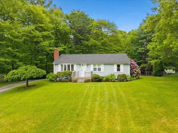 375 Mockingbird Way, Taunton, MA 02718