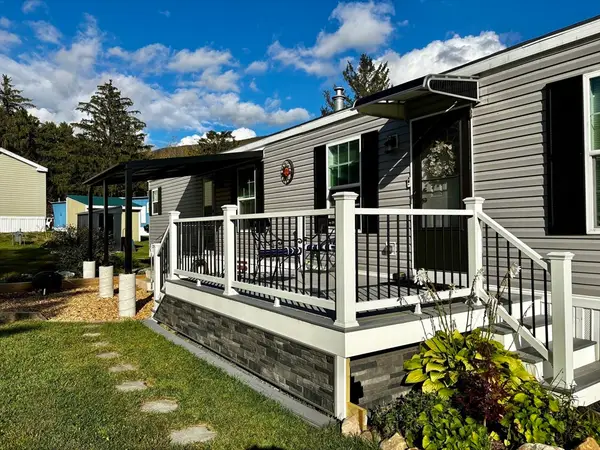 6 Seneca Drive, North Adams, MA 01347