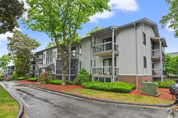 1461 Pawtucket Blvd #D12, Lowell, MA 01854