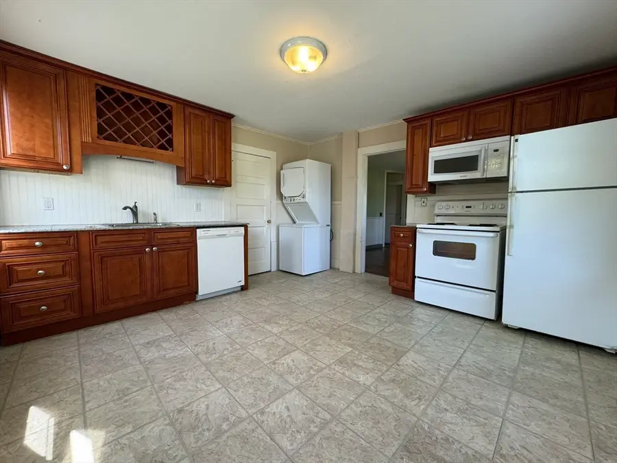 46 Old Amherst Road, Sunderland, MA 01075 - #3