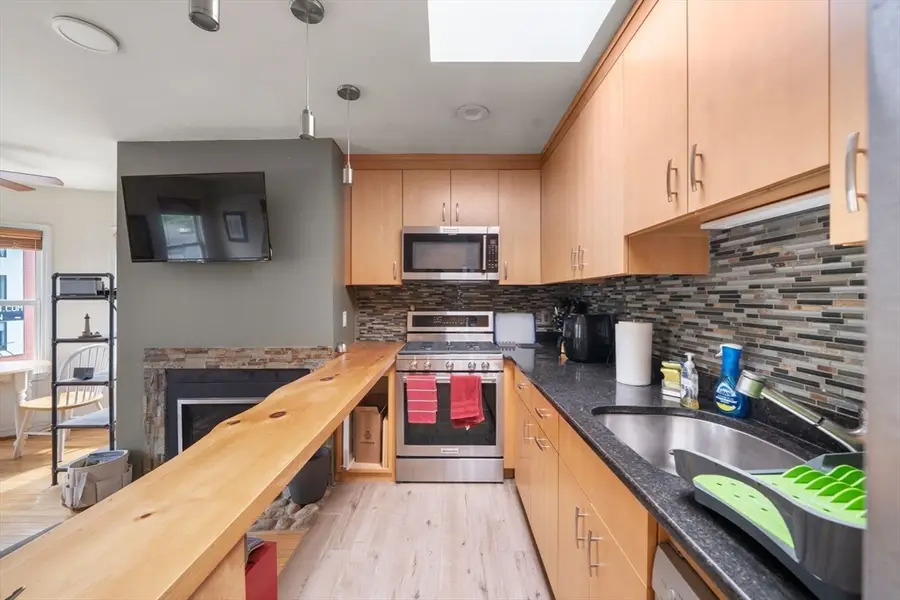 239 Dorchester St #3, Boston, MA 02127 - #2