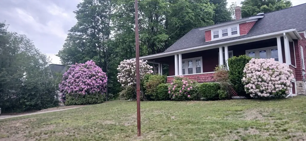 72 W Main St, Dudley, MA 01571 - #1