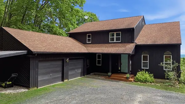 48 Birch Bluff Rd, Montgomery, MA 01085