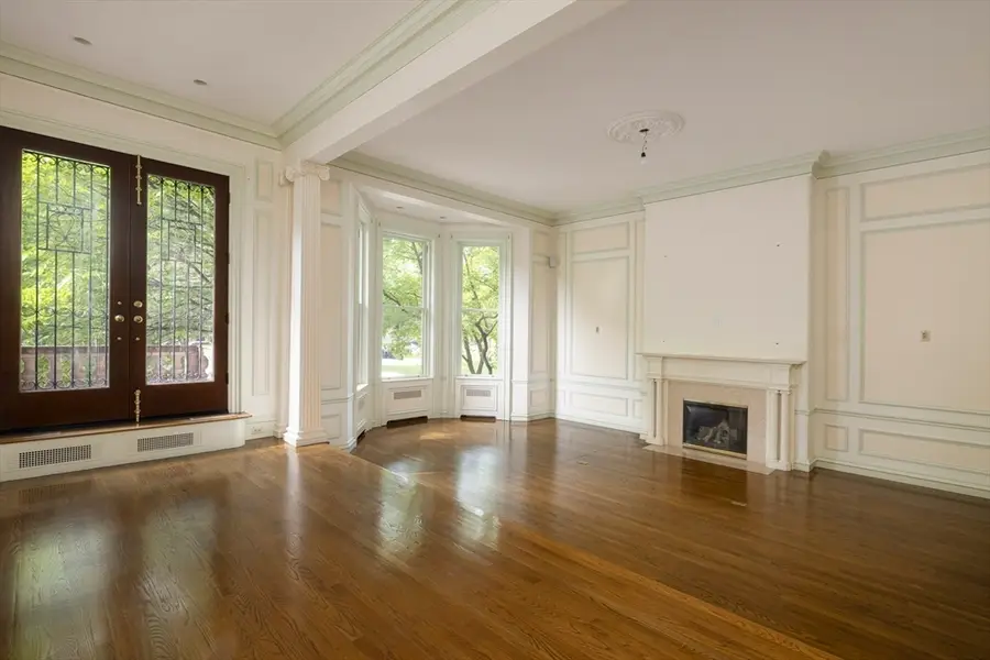 129 Commonwealth Avenue, Boston, MA 02116 - #3