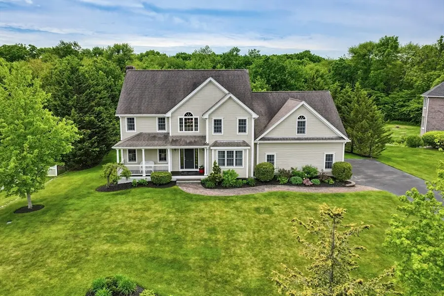 52 Kensington Ct, Swansea, MA 02777 - #2