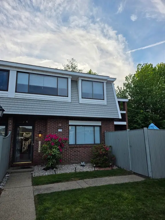 206 Greenbrook Dr #206, Stoughton, MA 02072 - #1