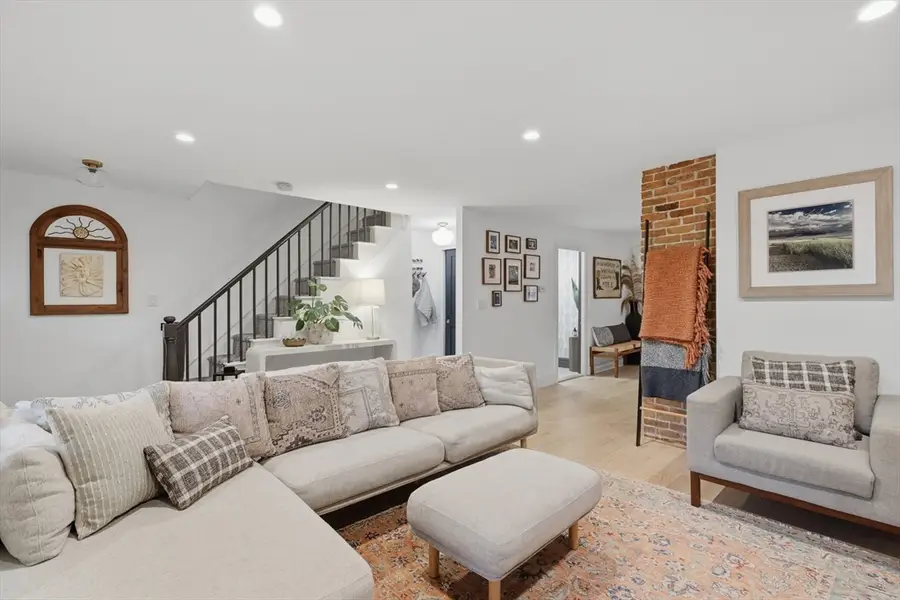 31 Olive Street #31, Newburyport, MA 01950 - #2