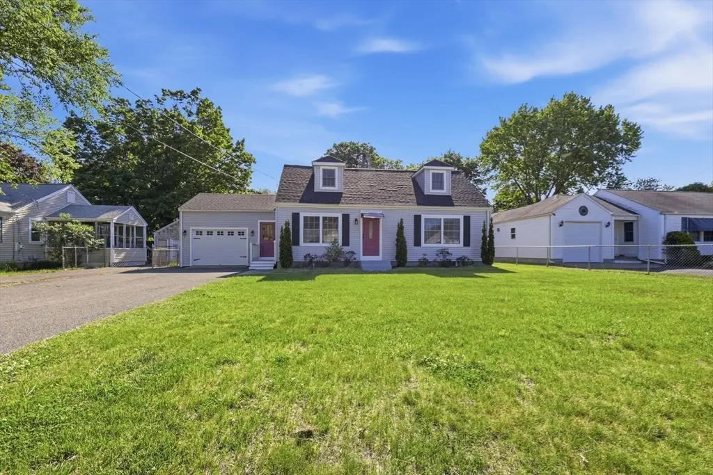 97 Maebeth St, Springfield, MA 01119 - #1