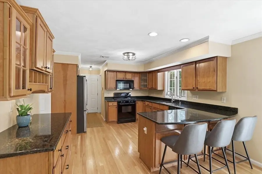 32 Millfarm Dr, Mansfield, MA 02048 - #3