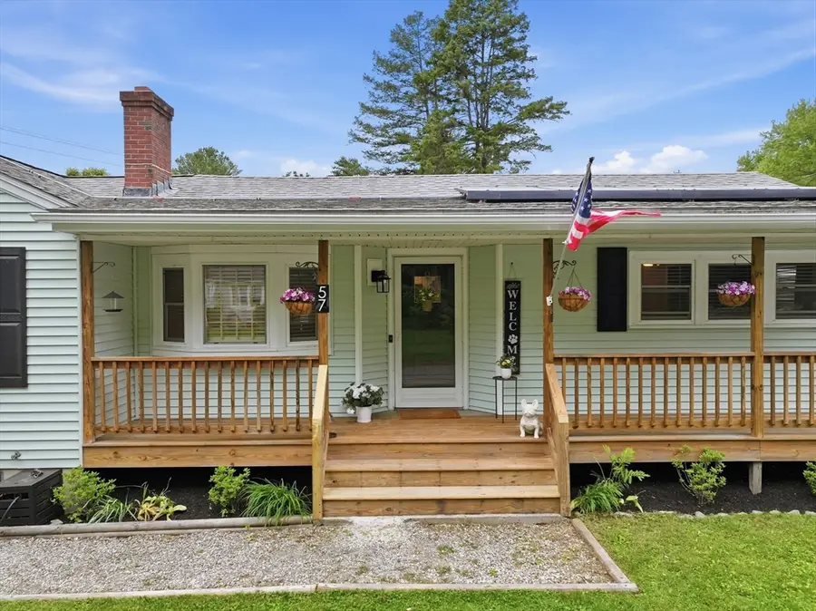 57 Plain St, Upton, MA 01568 - #3