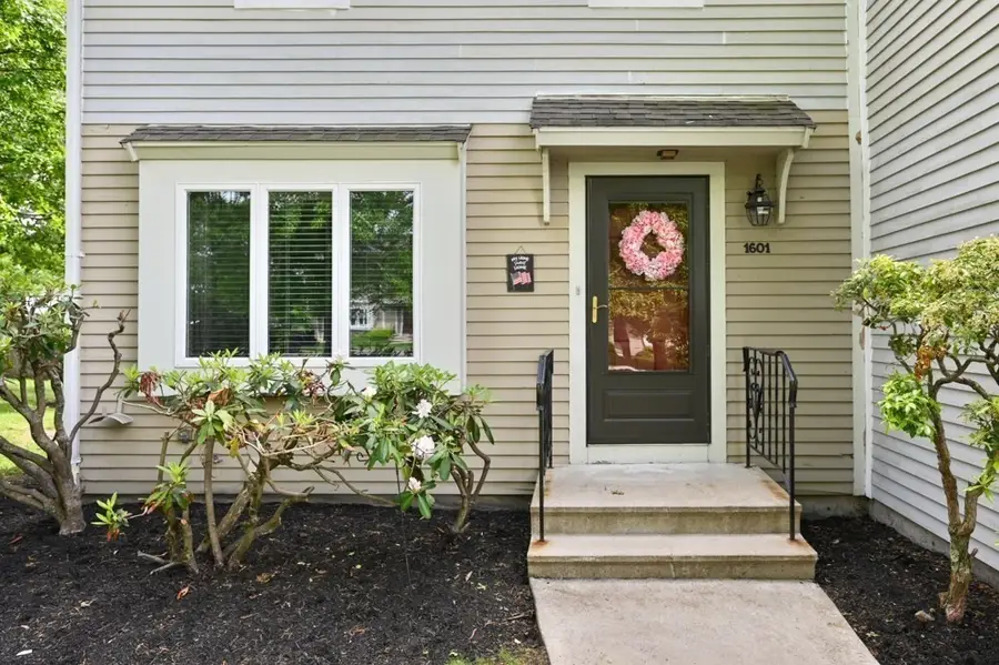 1601 Lewis O Gray Dr #1601, Saugus, MA 01906 - #3