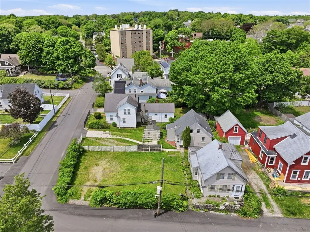 35 School St, Weymouth, MA 02189 - #1