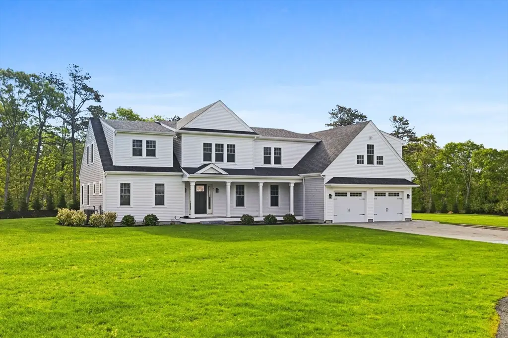 91 Sisters Cir, Yarmouth Port, MA 02675 - #1