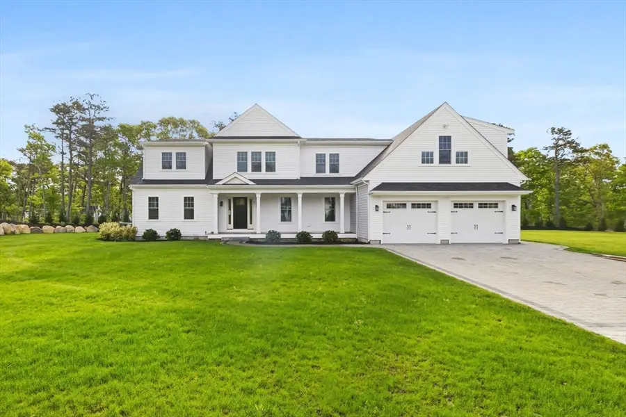 91 Sisters Cir, Yarmouth Port, MA 02675 - #2