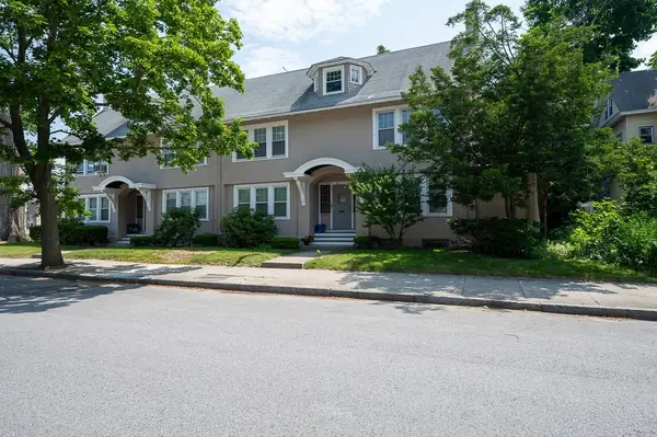 14-16 Dean St, Worcester, MA 01609