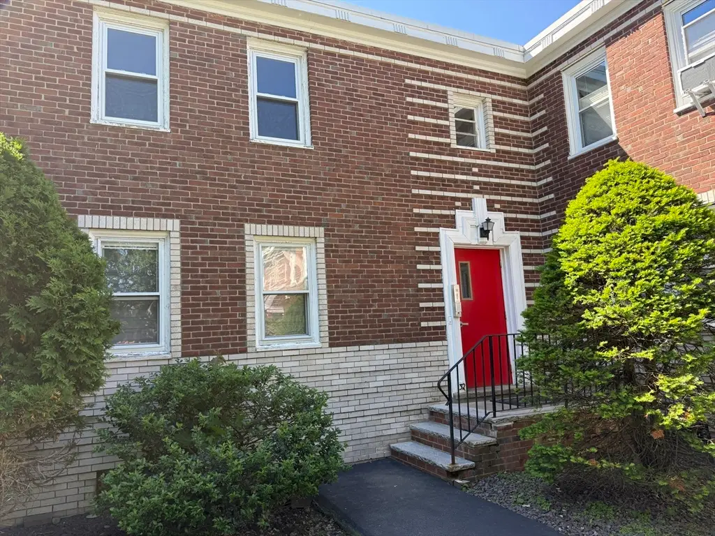 32 Newman Rd #3, Malden, MA 02148 - #1