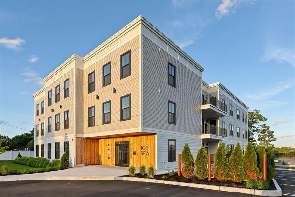 105 Sea Street #302, Quincy, MA 02169 - #1