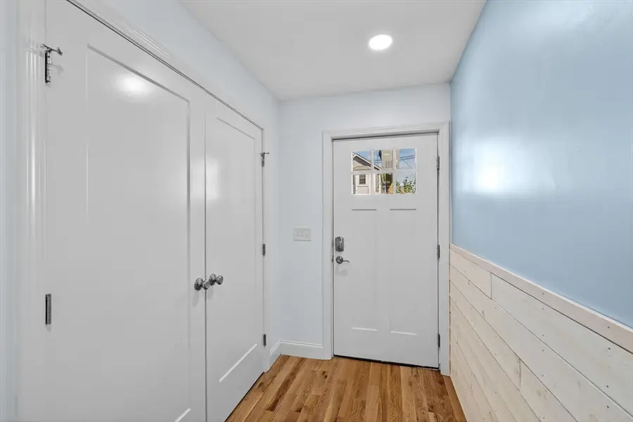 72 Manchester St #72, Lowell, MA 01852 - #3