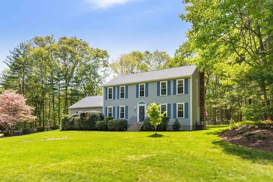 10 Barnstable Rd, Norfolk, MA 02056 - #2