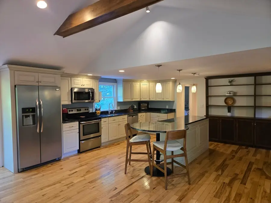 8 Park Ln, Harvard, MA 01451 - #2