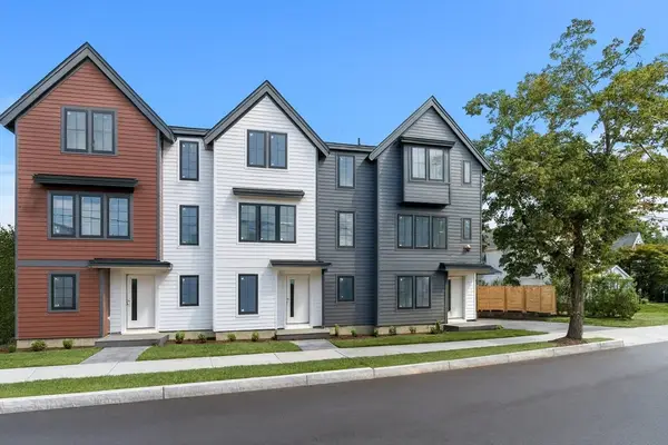 4 Elm Street #4, Newton, MA 02465