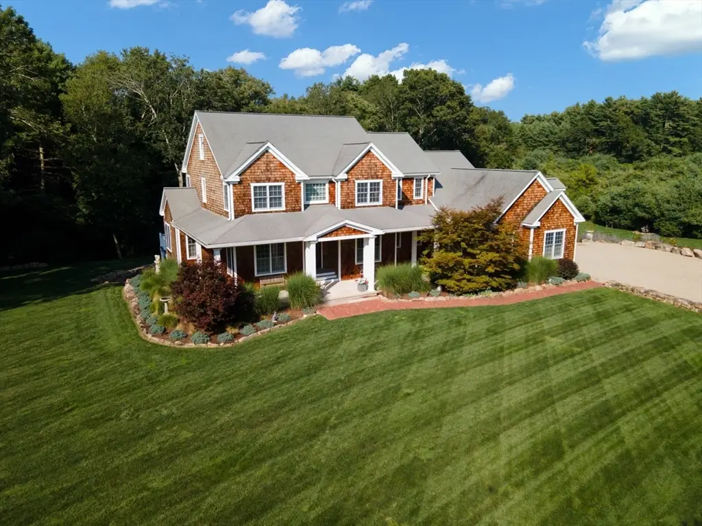 129 Dexter Lane, Rochester, MA 02770 - #1