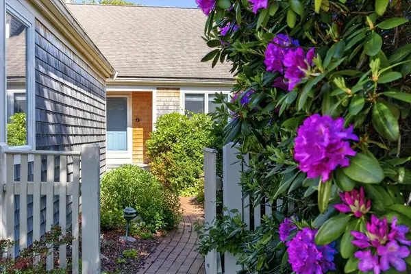 40 Kates Path #40, Yarmouth, MA 02675