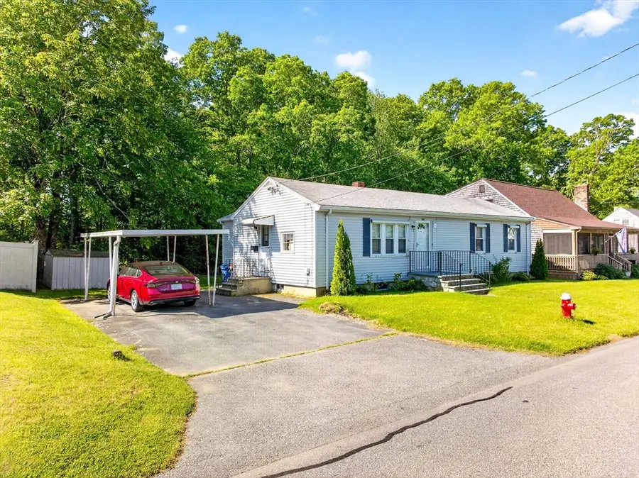 1158 Victoria St, New Bedford, MA 02745 - #3
