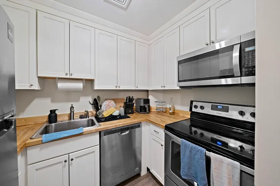 90 Quincy Shore Dr #108, Quincy, MA 02171 - #3