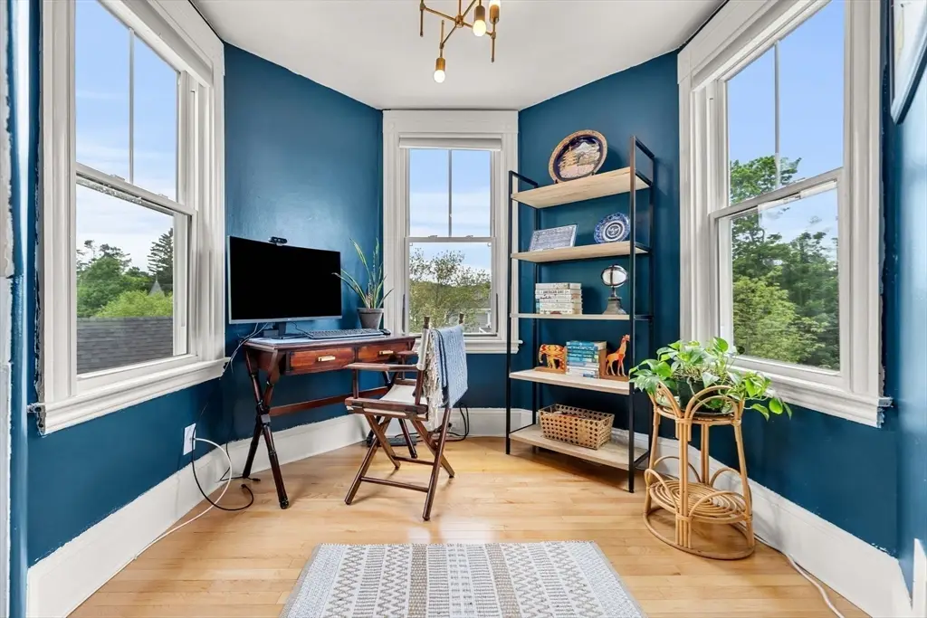 25 Barton St #3, Newburyport, MA 01950 - #1