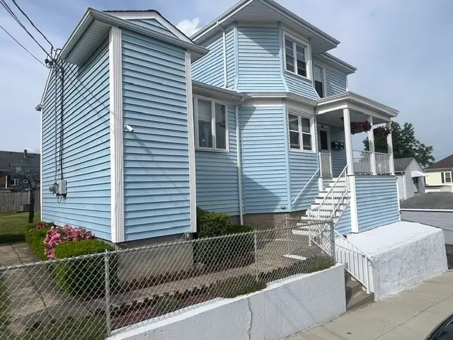 150 Eaton St, Fall River, MA 02723 - #1
