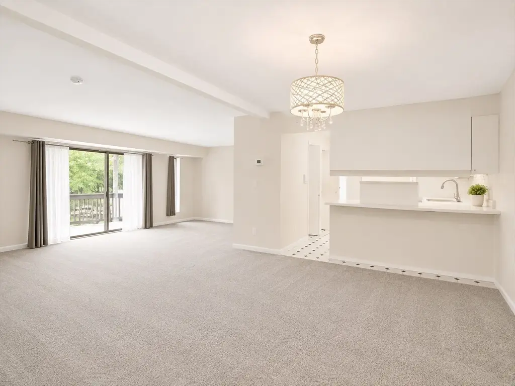 1461 Pawtucket Blvd #3-5, Lowell, MA 01854 - #1